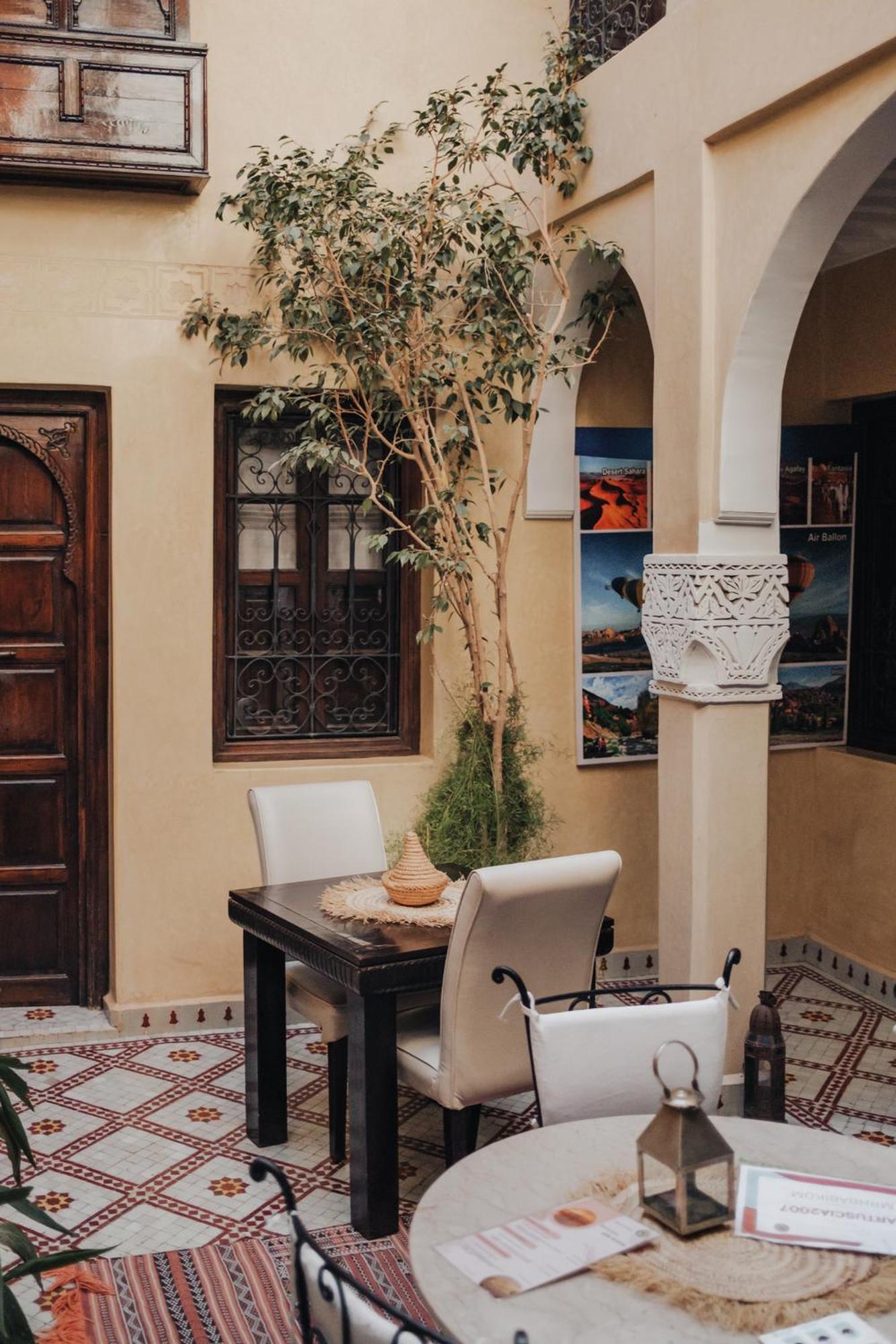 Riad Dar Tuscia มาร์ราเกช ภายนอก รูปภาพ